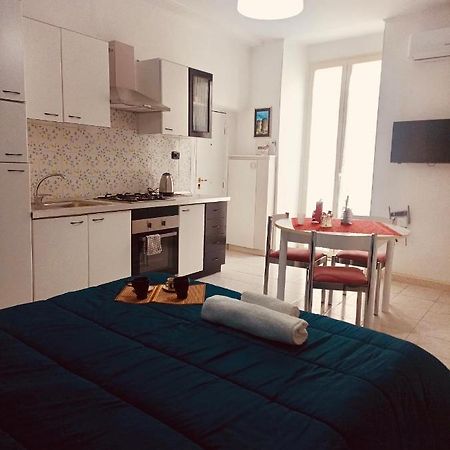 Apartamento La Casa Di Re Ferdinando II Nápoles Exterior foto
